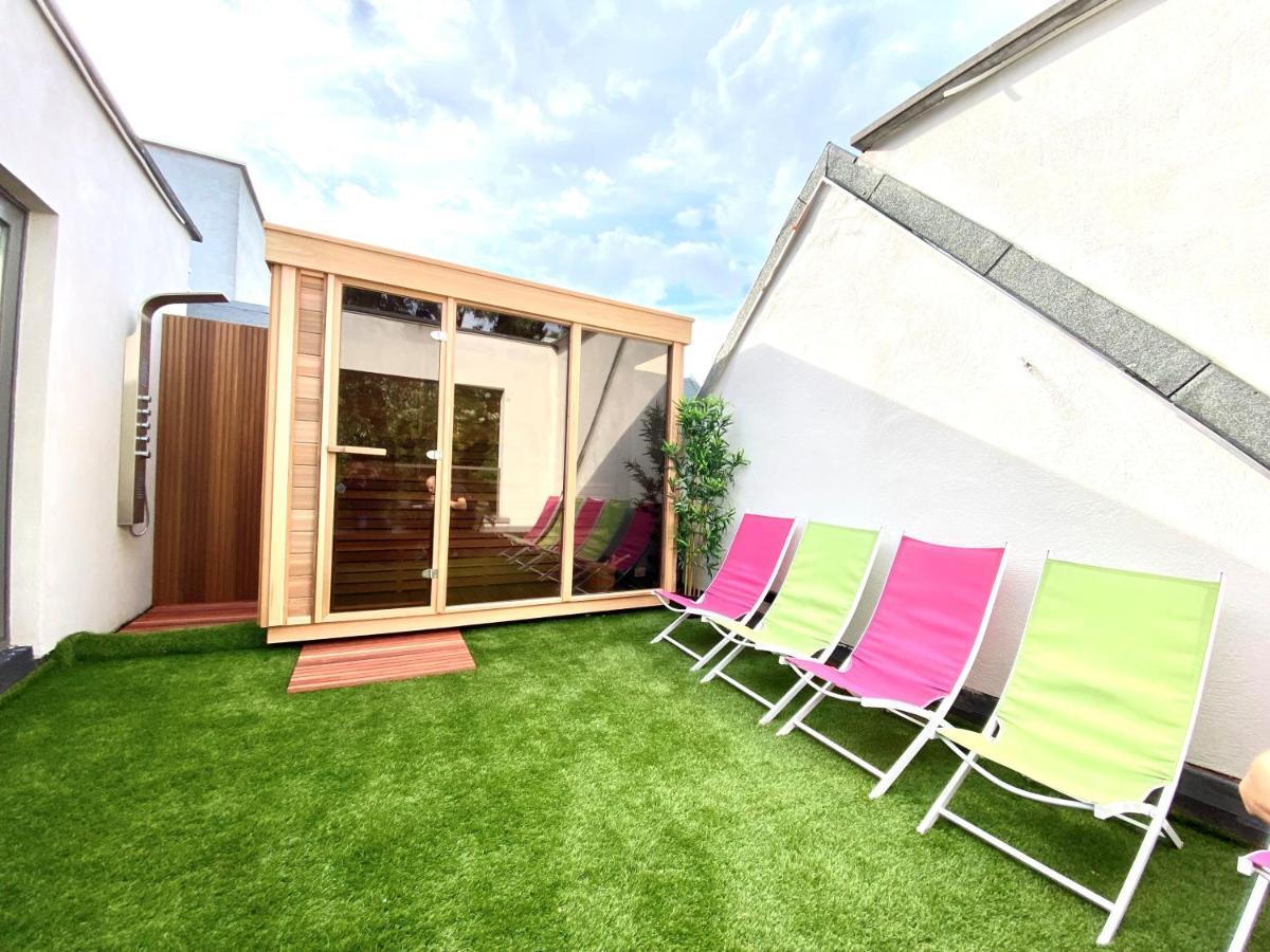 The Square - Vacation Rental With Outdoor Sauna - Centre Of アントウェルペン エクステリア 写真