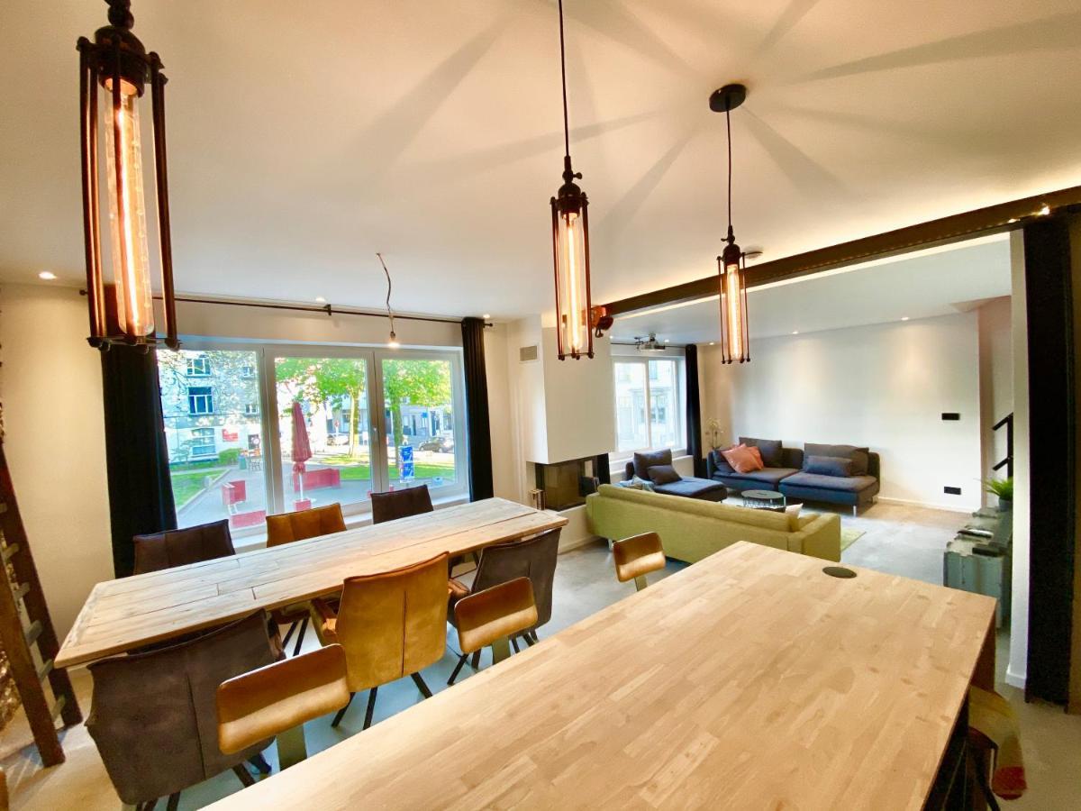 The Square - Vacation Rental With Outdoor Sauna - Centre Of アントウェルペン エクステリア 写真